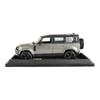 Bburago 1:24 2022 Land Rover Defender 110 Die Dasting Alloy Car Model Art Deco Collection Toy Gift Factory Authorization