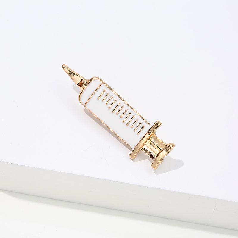 Wuhan Hospital Epidemic Prevention Brooches: Cartoon Series with Thermometers, Caring Doctors, Nurses, and More Creative Designs.