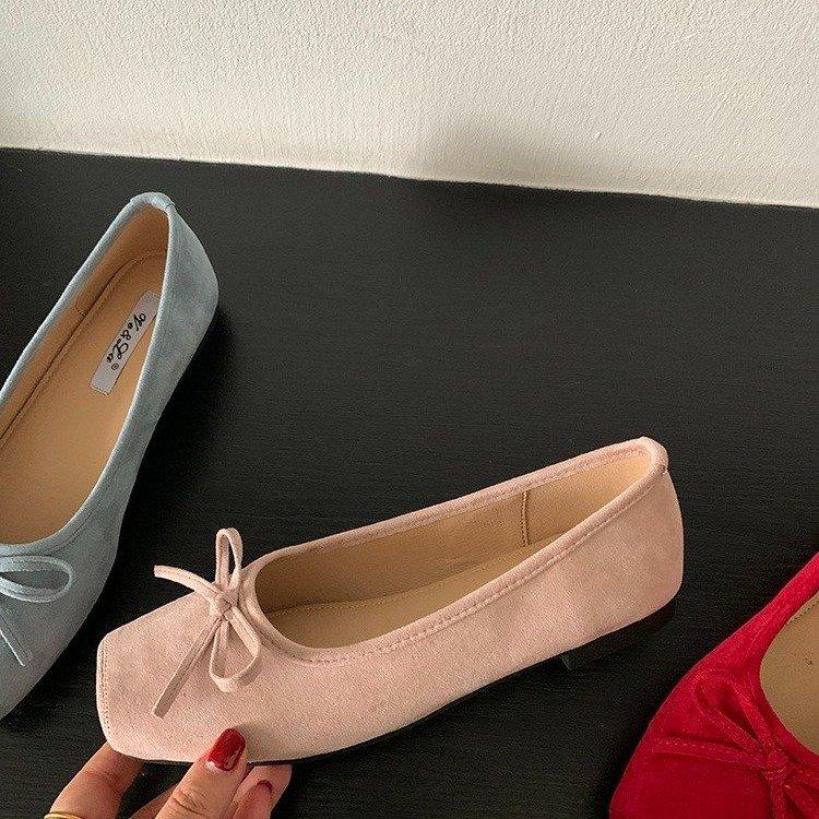 Suede Flat-heeled Single Shoes 2025 Spring New Flat-heeled Middle Mouth Without Inner Lining One-pedal Square Head Casual Doudou Shoes Women