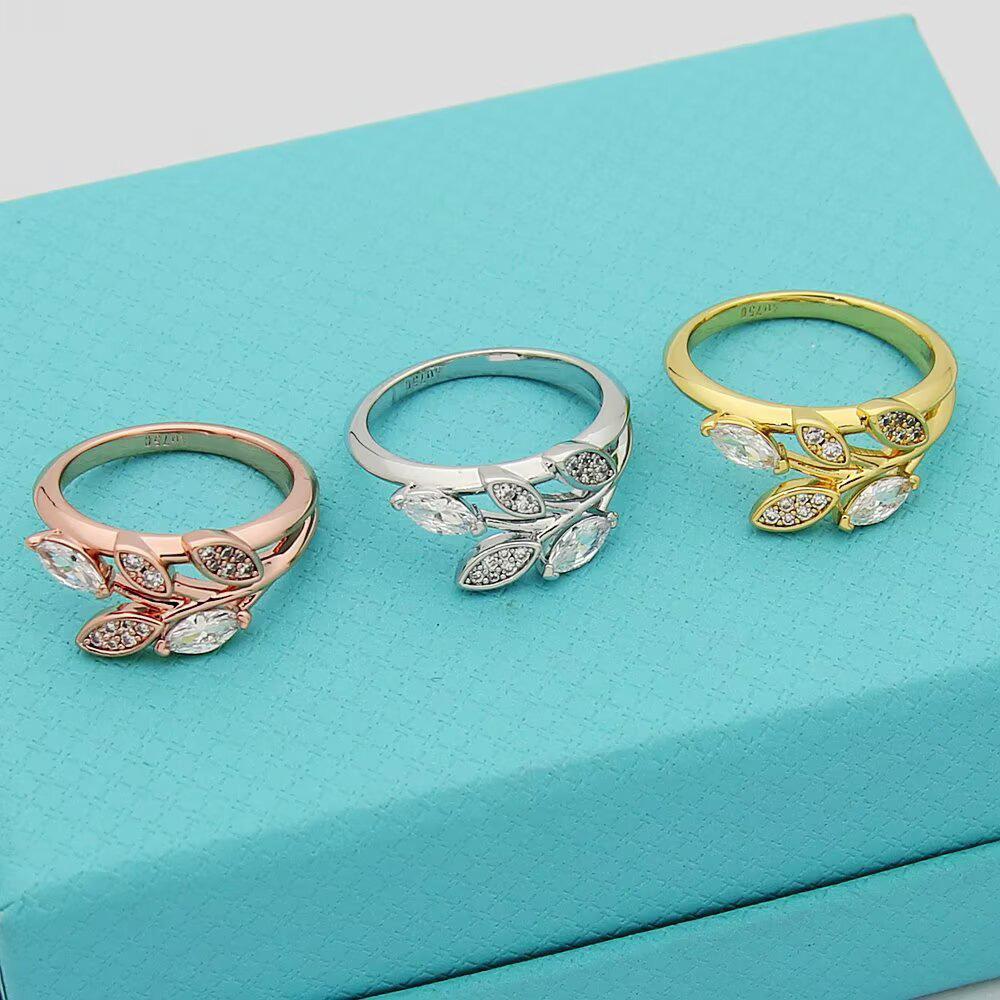 

Кольцо Лошадиный глаз с листом оливы, изготовлено с изысканным мастерством, не тускнеет и не вызывает аллергии, подарок 8 золотой