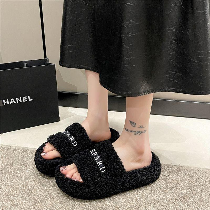 Small Black Fluffy Shoes for Women To Wear New Autumn and Winter Fashion Going Out Thick-soled Plush Cotton Slippers