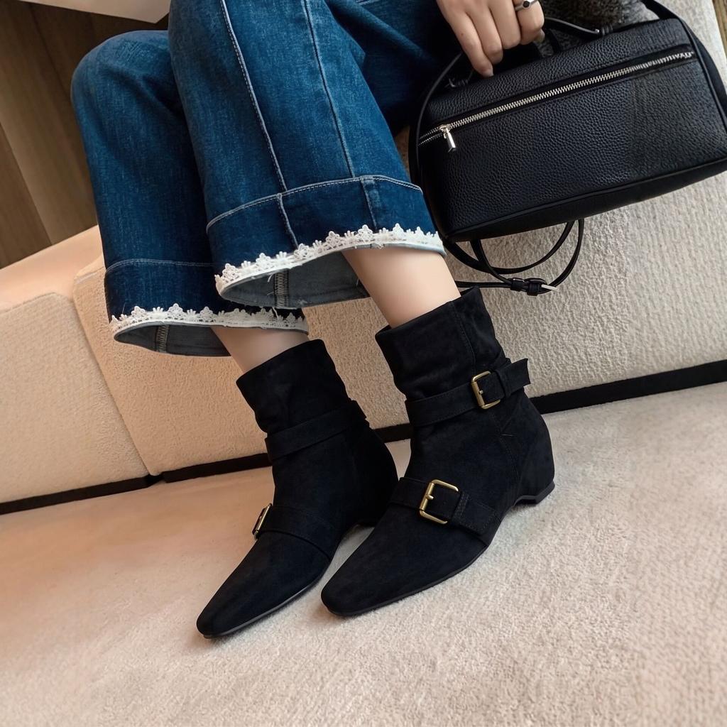Inner height increase~ retro suede small square head short boots for women, new comfortable and versatile thin boots for women in autumn and winter