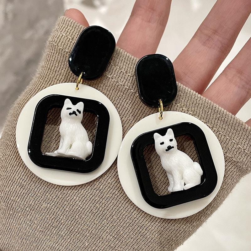 

Модные серьги-подвески для женщин чёрный