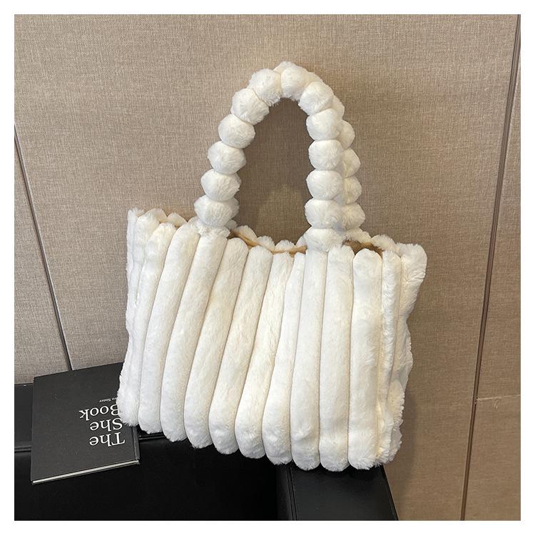 Women's High-End Plush Handbag - Large Capacity, Versatile Commuter Shoulder Bag for Autumn and Winter