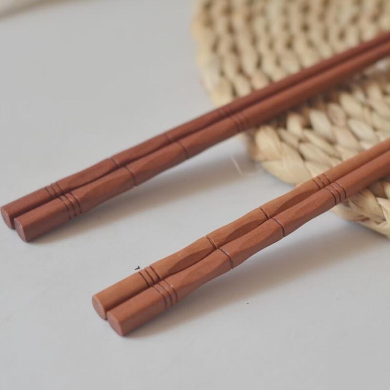Ru Han Japanese Style Pointed Solid Wood Chopsticks