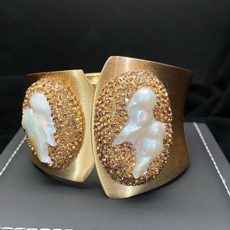 European Version Wide-sided Double-headed Baroque Freshwater Pearl Bracelet, Bracelet Inlaid with Super Shiny and Super Bright Bracelet