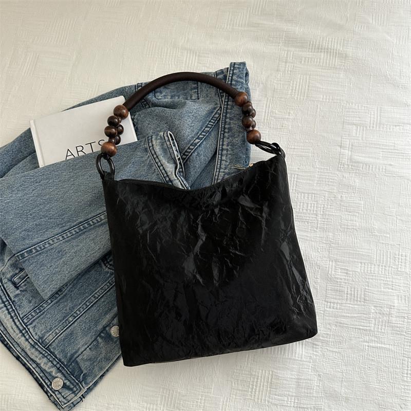 

Trendy Soft Black And Colorful Crossbody Tote Bag With Unique Stitching For College Students чёрный