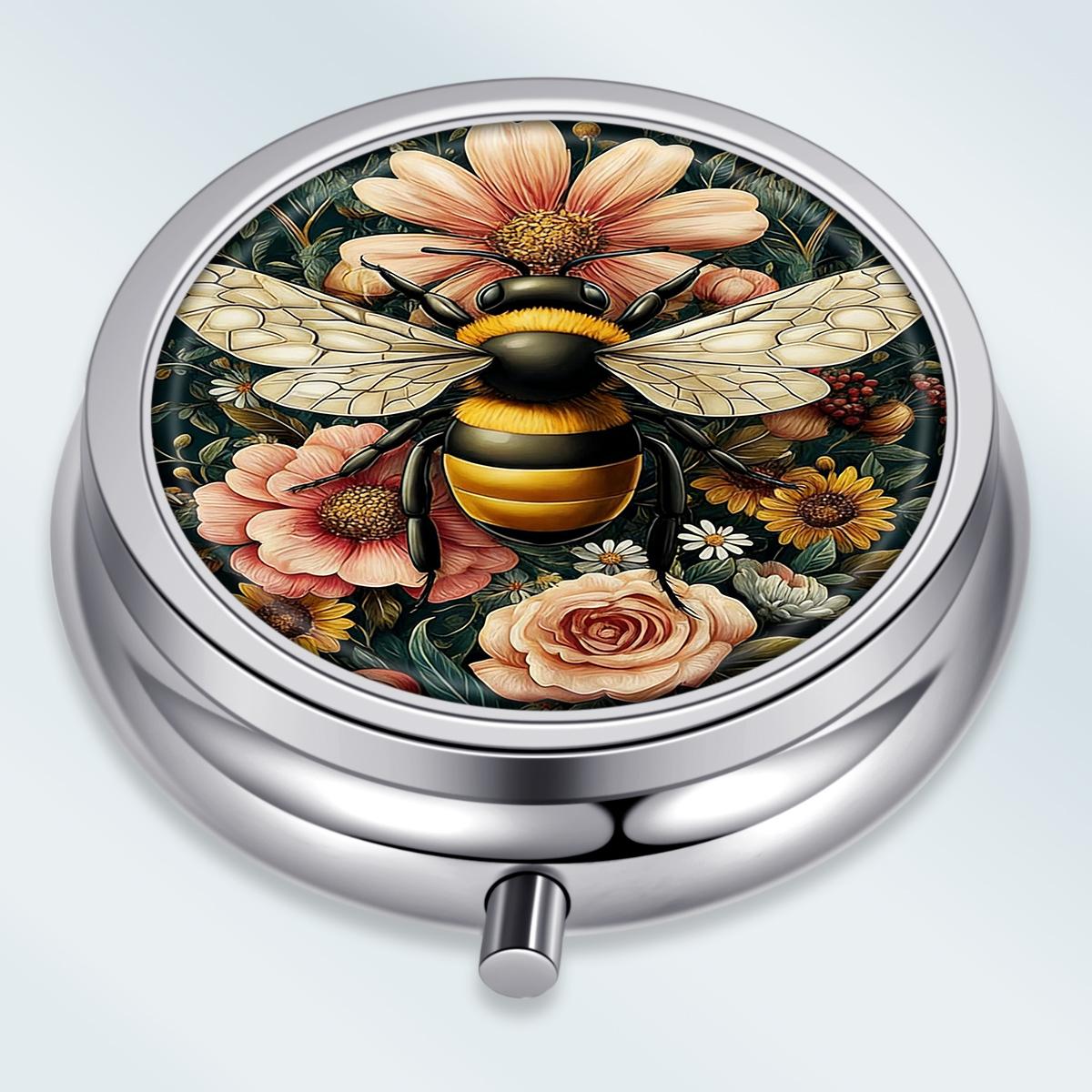 

Portable Pill Box with 3 Compartments, Mini Metal Medicine Organizer Case, Cute Printed Pill Container for Vitamins, Pills, Jewelry, Travel, Daily Use разноцветный