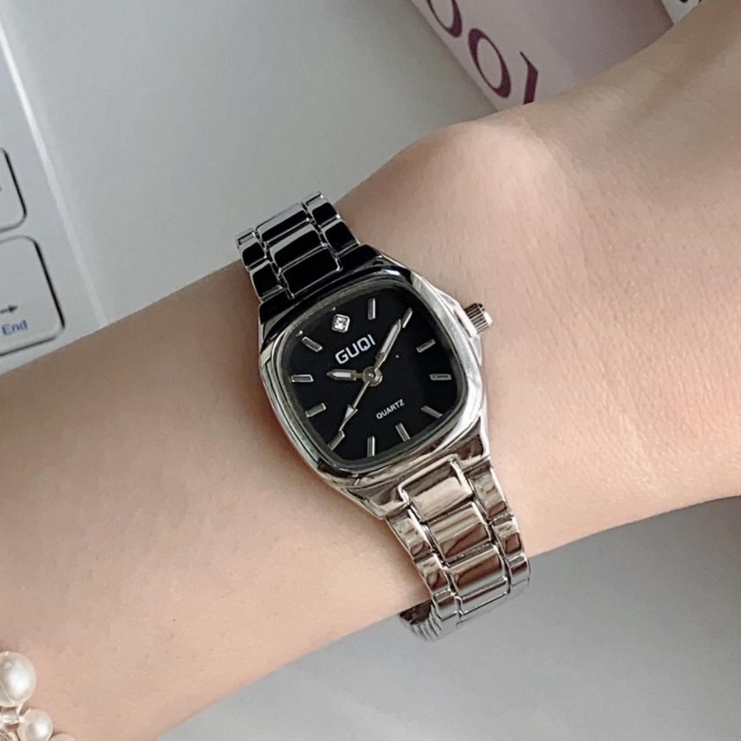 

Ретро Маленькие Золотые Часы Женские Квадратные Повседневные Браслетные Кварцевые Часы Легкая Роскошь Средневековые Часы Простые