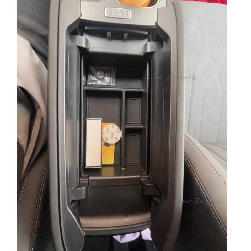 For Chery Tiggo 8 PHEV CSH 2025~2027 2026 Car Armrest Storage Box Lower Storage Box Wireless Charging Pad Interior Accessories