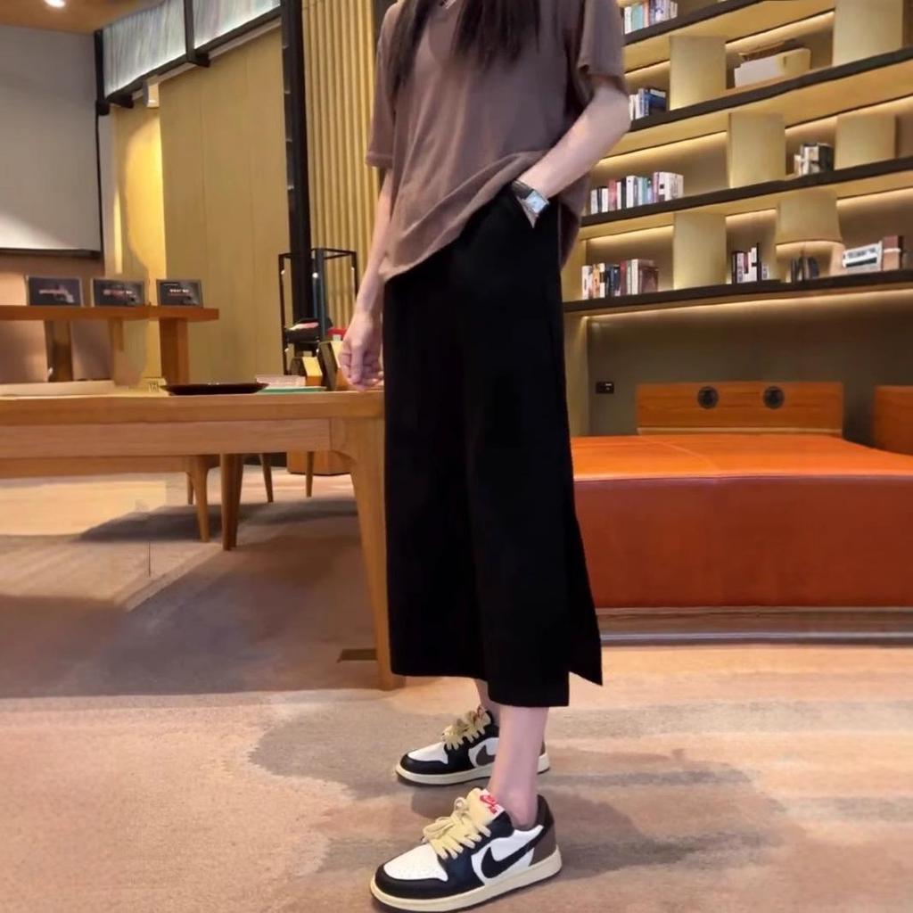 2025 Koreanischer High-Waist Schwarzer A-Linien Schlitzrock für Damen - Slim-Fit & Figurumschmeichelnd für Birnenförmige Körper