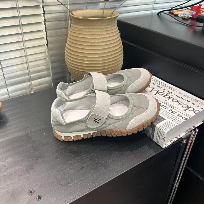 

Желтые туфли Мэри Джейн женские летние новые с внутренней платформой на липучке легкие с круглым носком парусиновые туфли одинарные 40 серый