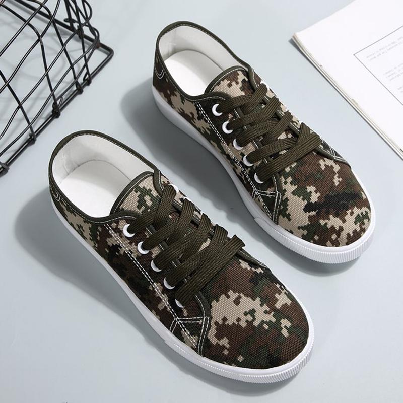 Fashion Spring Autumn Camouflage Canvas Shoes Women 2025 Low Top Lace Up Sneakers Woman Soft Lightweight Walking Flats Shoes Female