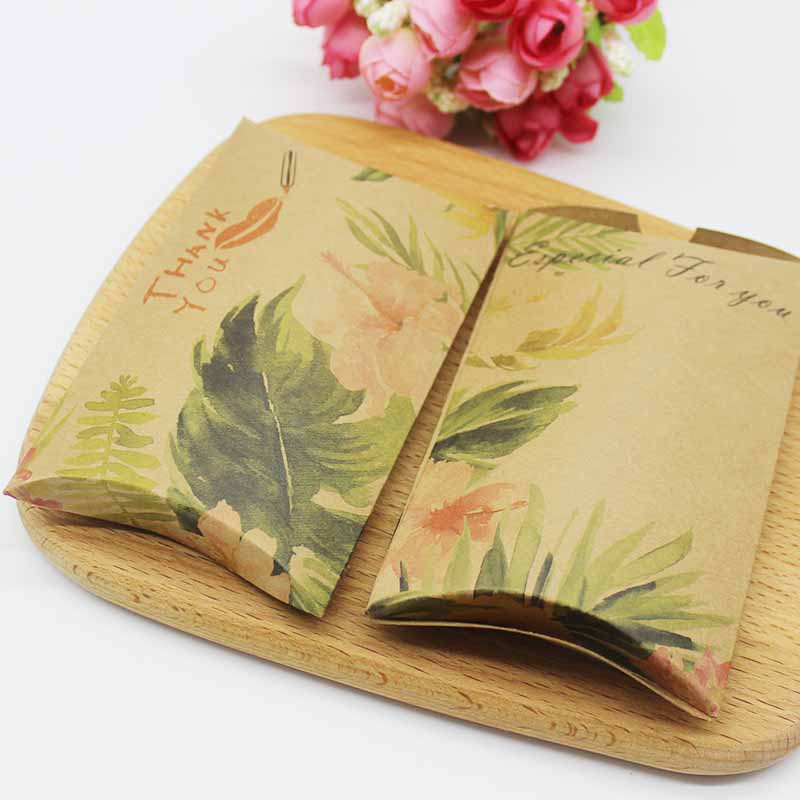 10 st nya presentaskar i kuddform DIY Handgjorda smycken halsband örhängen förpackningsask romantik För dig bröllop godisfavoriter förpackning