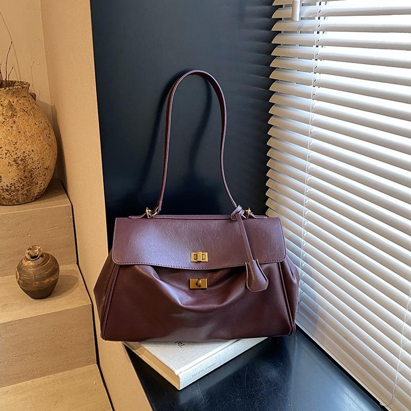 Premium Texture Retro Large-capacity Tote Bag Autumn and Winter New Versatile Commuter Shoulder Bag Casual Messenger Bag