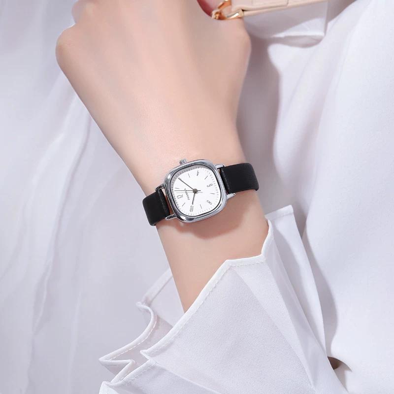 New Arrival Versatile Small Square Dial Minimalist Durable Fashion Elegant White Belt Scale Waterproof Student Watch Female