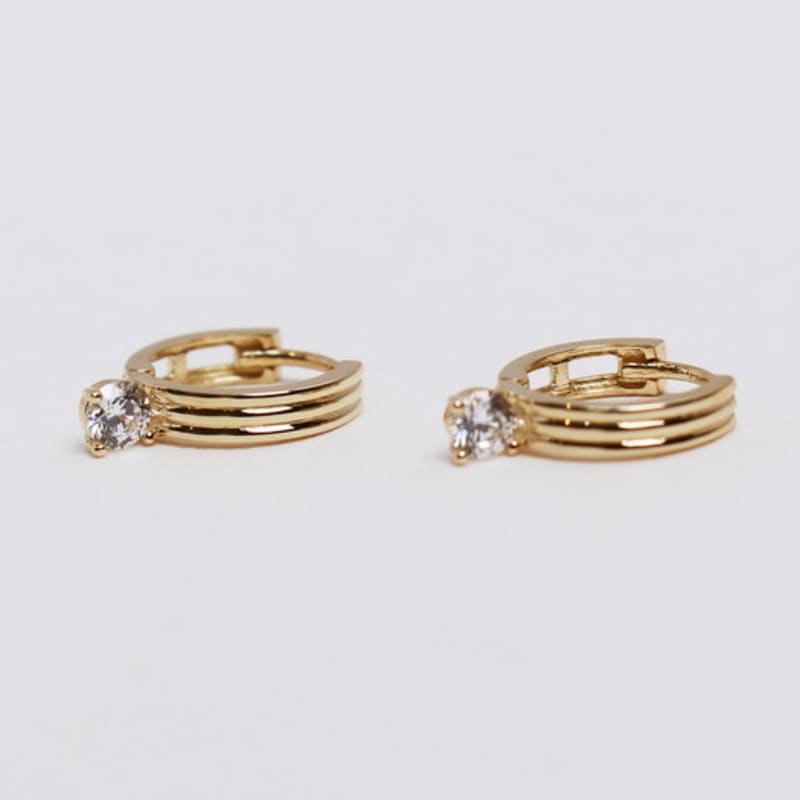 Less Is More 14K Gold Cubic One Touch Earring