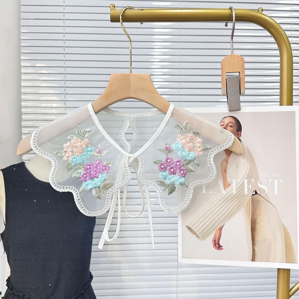 Women Embroidery Fake Collars Cape Scarf Female Blouse Tops Bead False Collar Shawl Neckwear Shirt Detachable Collars Fuax Cols