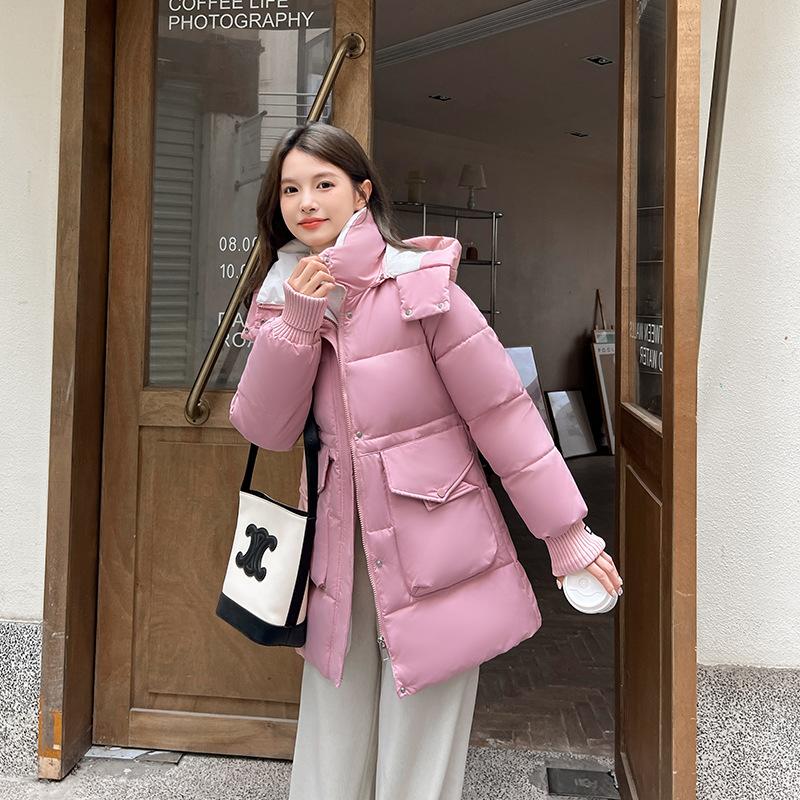 Women’s Short Hooded Windproof Thicken Warm Winter Jacket With Knitted Extension Sleeves