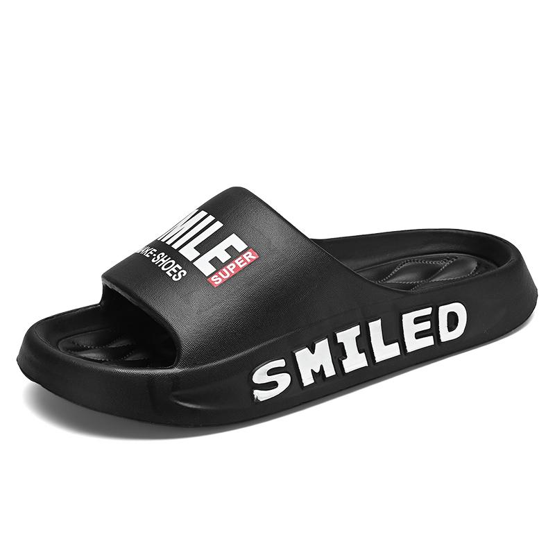 Mote Sommer Hot Sale EVA Herre Klassiske Sandaler Herresko Sklisikker Utendørs Strand Herre Tøfler Lettvekt Personlighet Herre Sandal