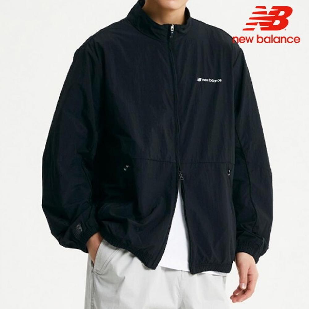 

New Balance Club Uni Ess Lightweight Windshield Nbnae2a013 19 Windbreak 095