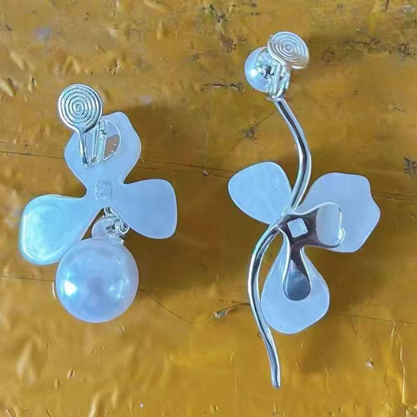 Orecchini a Fiore di Perla Stile Estivo Francese - Squisiti, alla Moda, di Alta Gamma