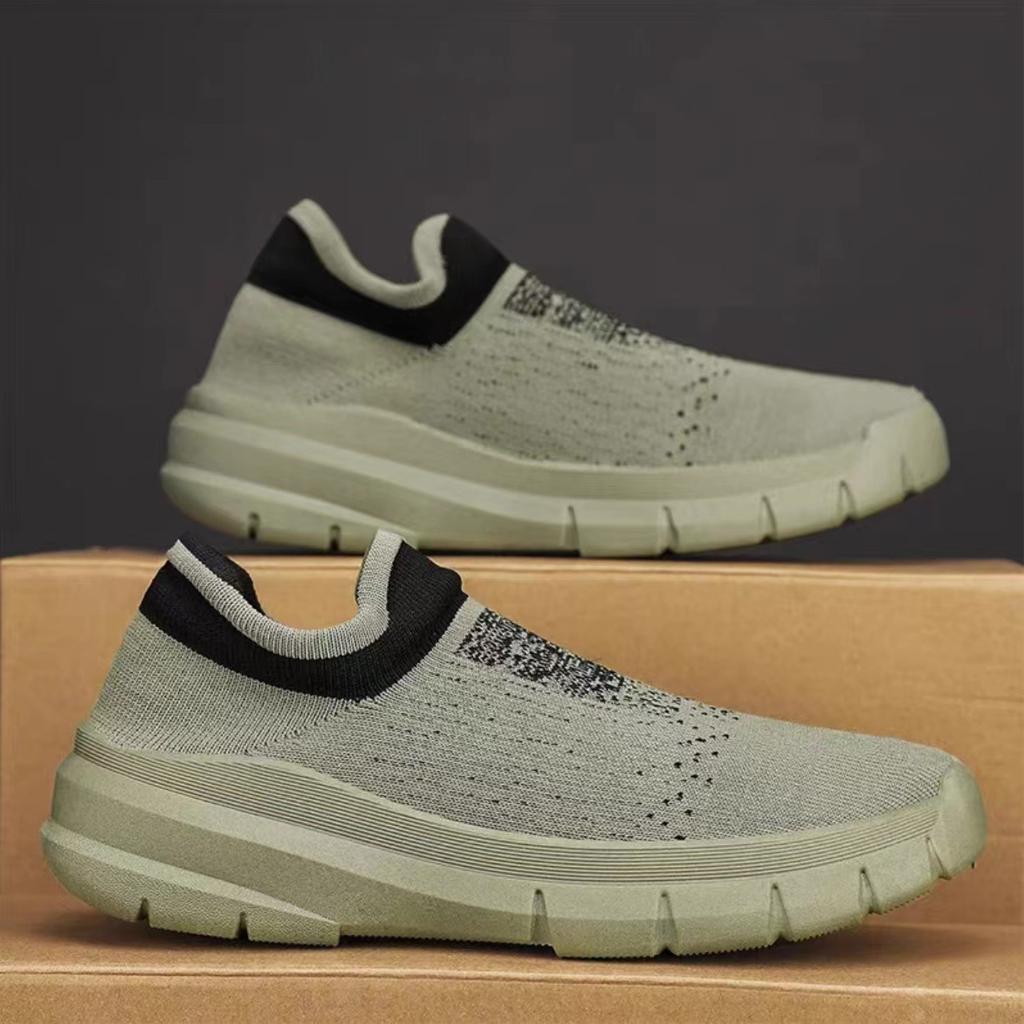 Men's Slip On Walking Shoes Non Slip Breathable Lightweight Sneakers Athletic Tennis Running Shoes for Gym Travel Jogging Comfortable Sneakers for Men