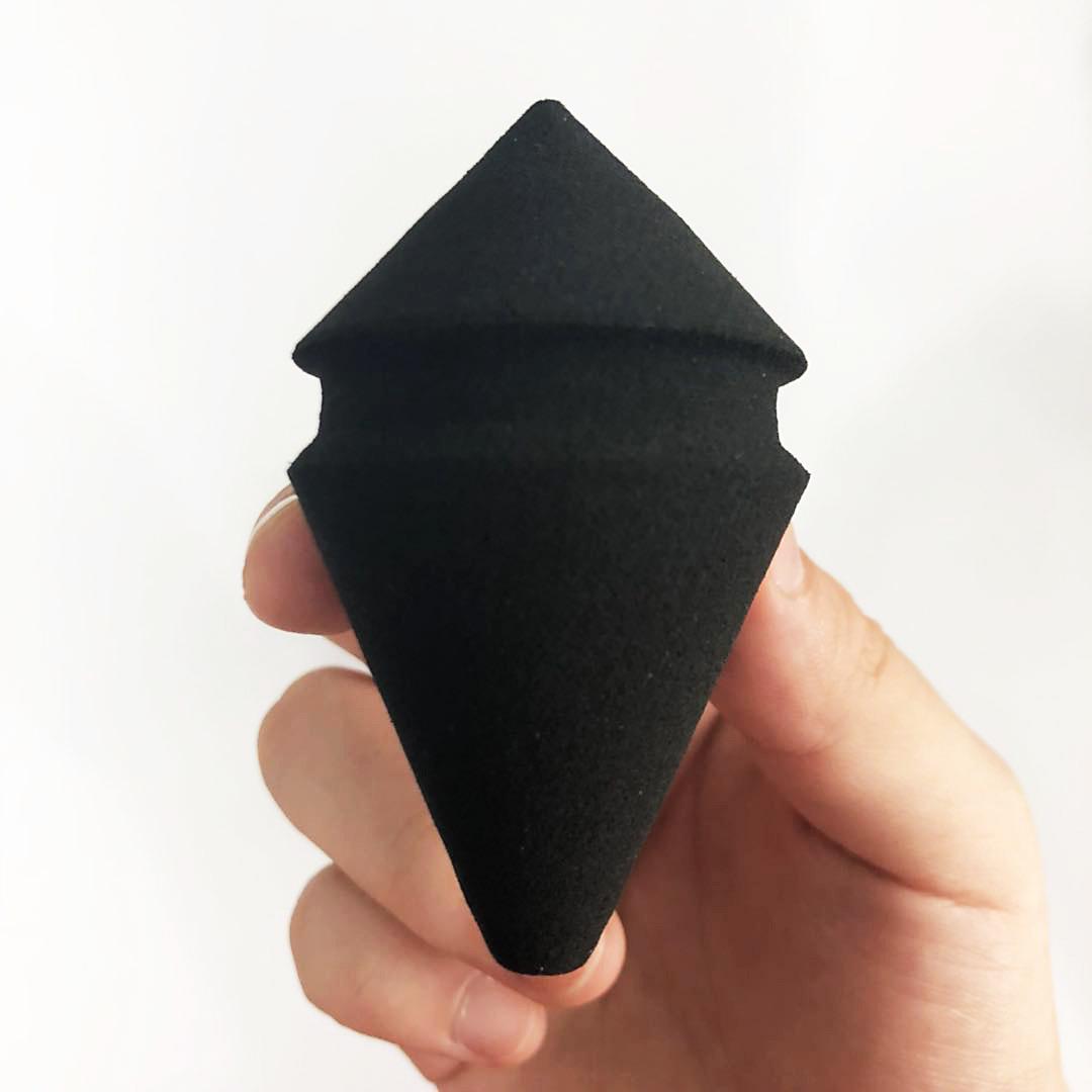 

Косметические инструменты Спонжи-блендеры для макияжа Жидкая и компактная губка для тональной основы Черная сверхмягкая без латекса 1-Sponge чёрный