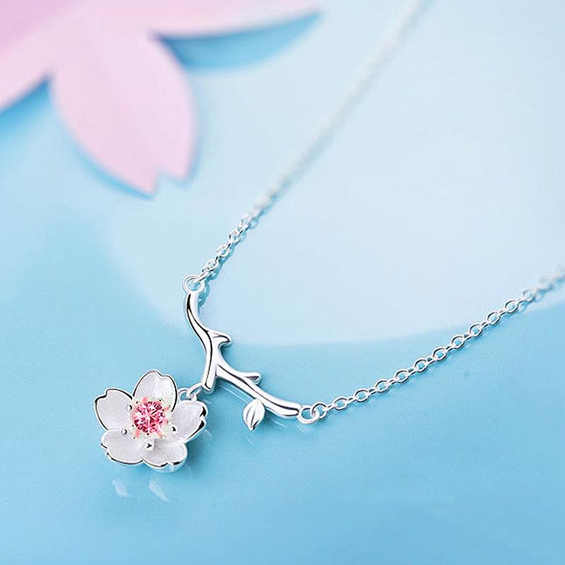 Sakura Necklace for Women Japanese and Korean Simple Student Mori Pendant Collarbone Chain