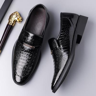 Imitation Crocodile Pattern Men's Leather Shoes Large Size Embossed Business Leather Shoes Hong Kong Style Paint Surface Pointed Head Anti-