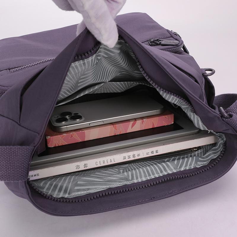 Stylish Crossbody Bag with Front Flap and Multiple Pockets for Everyday Use