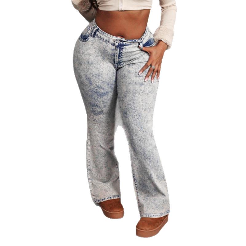 High-Waisted Flare Jeans - Washed Denim Streetwear in Plus Sizes