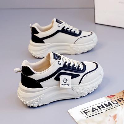 2025 Herbst neue Dad-Schuhe Restposten dicke Sohle erhöhend Damen Schuhe Trend Mode vielseitig Sportschuhe Trend
