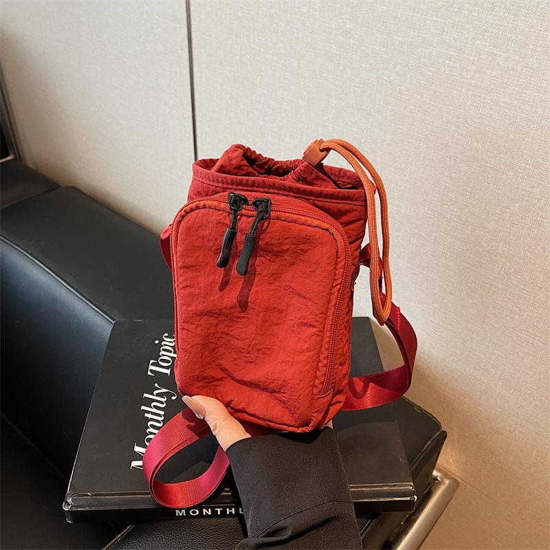 Canvas Mobile Phone Bag Female Messenger 2025 New Versatile Fashion Niche Design High-end Simple Small Bag