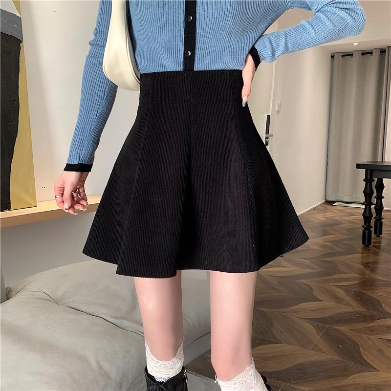

2025 Autumn/Winter Women s Corduroy High-Waisted A-Line Umbrella Skirt, Short Petite Style, Pair with Sweater M чёрный