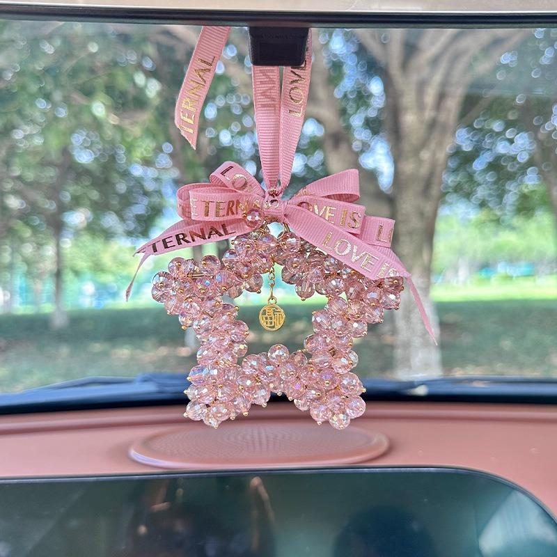 1pcs Car Pendant Creative Interior Rearview Mirror Decorative Car Pendant Crystal Five-pointed Star Decorative Car Pendant