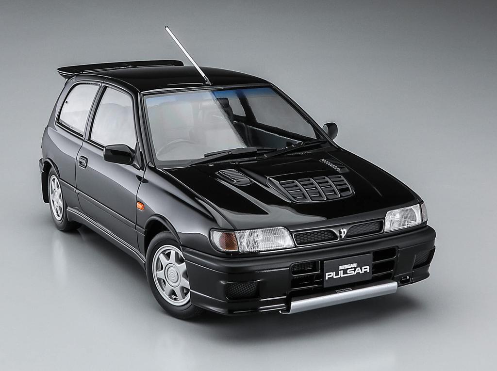 Hasegawa Historic Car Series Nissan Pulsar Plastic Model Kit HC47 1/24 (RNN14) GTI-R