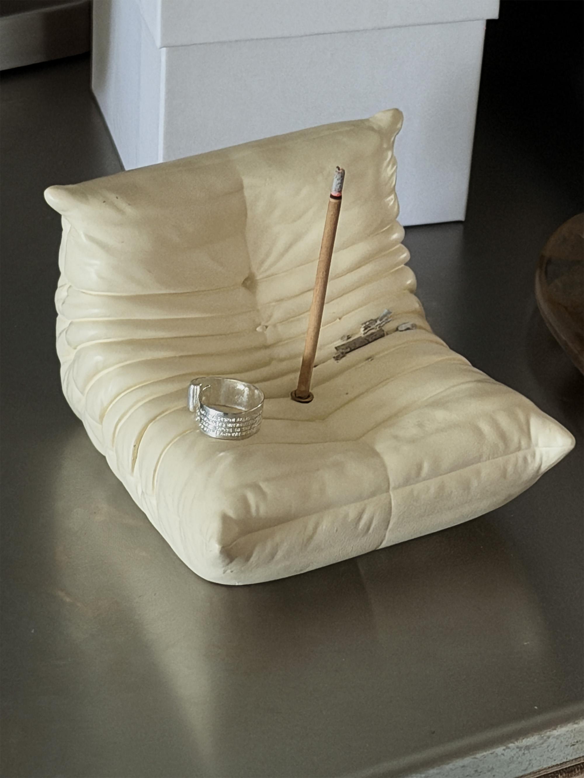 

Creative Folding Sofa Fragrance Insertion Ornament Art New Year Christmas Decoration Ins Jewelry Sofa Tray
