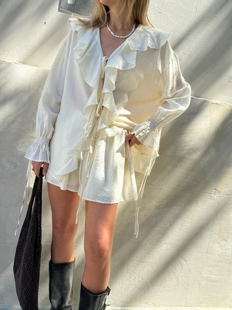 2025 Summer European & American Lace-up Ruffle Top and Shorts Set for Women