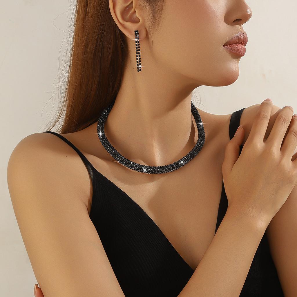 Bridal three-piece set, earrings, collar, open bracelet set, live broadcast full of diamond claw chains, jewelry necklaces, women