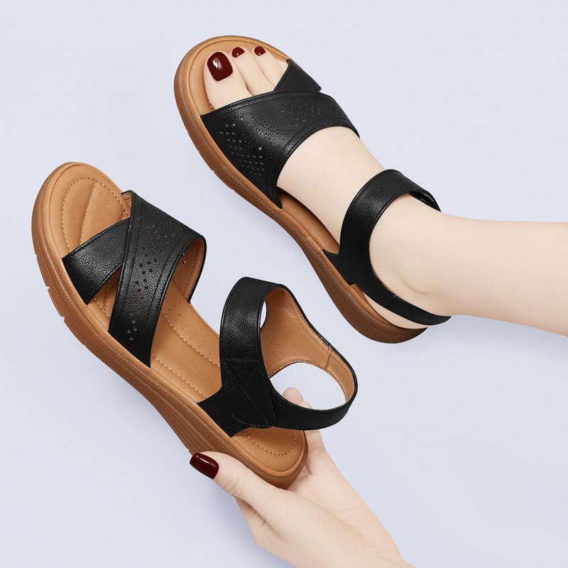 

(Broken code does not make up) The first layer of cowhide summer sandals is fashionable and casual, genuine leather soft sole women s hollow 35