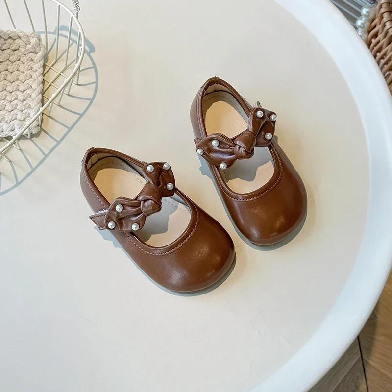 

Kids Dance Leather Shoes Round Toe Girls Black Performance Shoes with Simple Bow 2024 New Children Princess Shoes Soft Sole 21 коричневый
