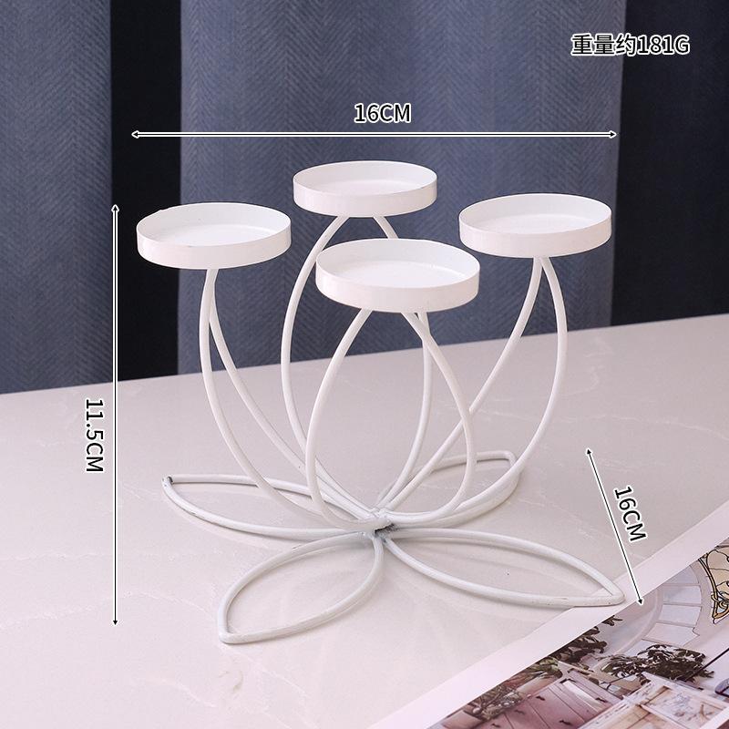 Eisen-Kerzenleuchter Dekoratives Mittelstück, Moderne Romantische Esstischdekoration, Kreatives Ornament für Schlafzimmer