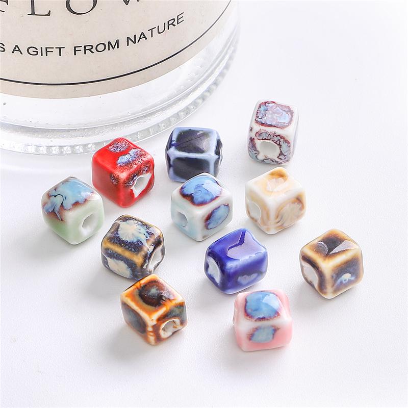 10 Stück 7 mm quadratische Blumenglasur-Porzellanperlen, Würfel, Keramikperlen für Schmuckherstellung, DIY-Charms, Armbänder, Halsketten, Basteln