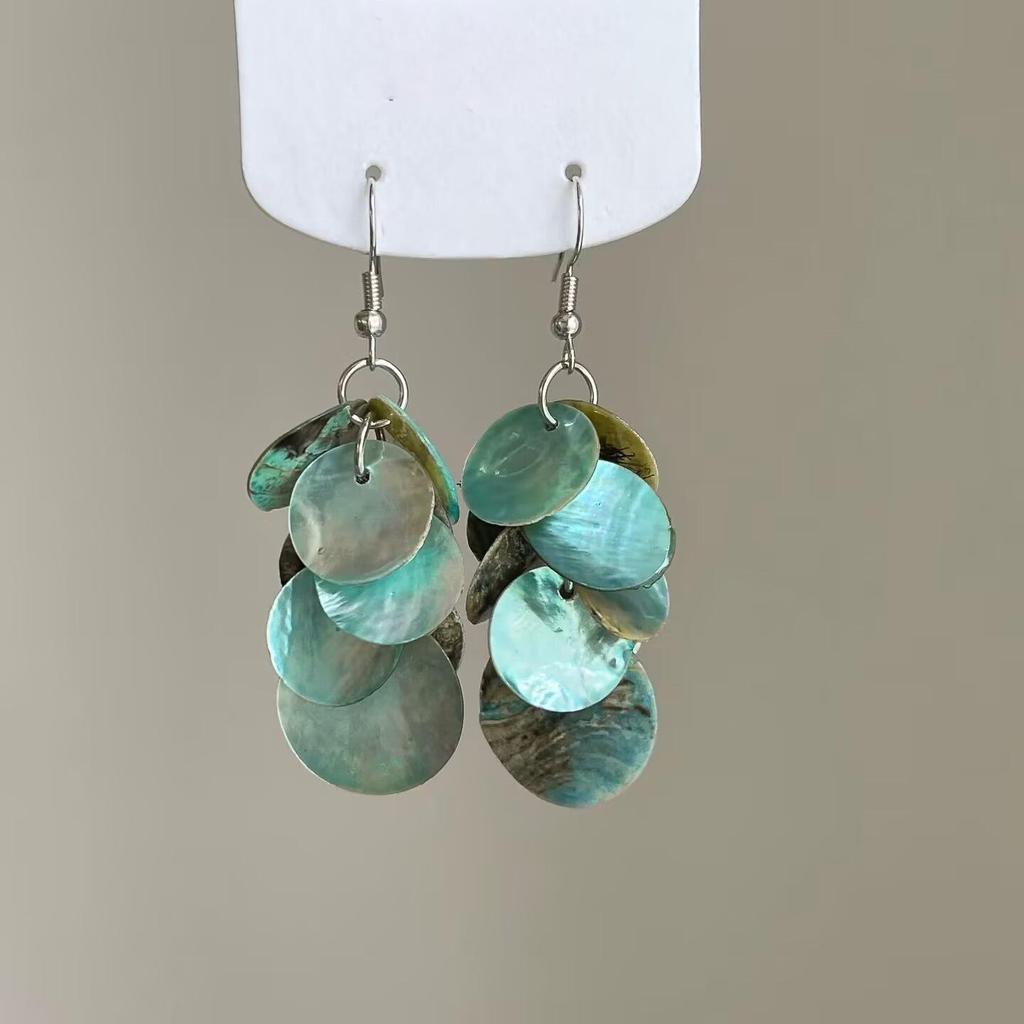 Silver Needle Cat's Eye Stone Shell Stud Earrings: Summer Seaside Style Fashionable High-End Women's Jewelry.