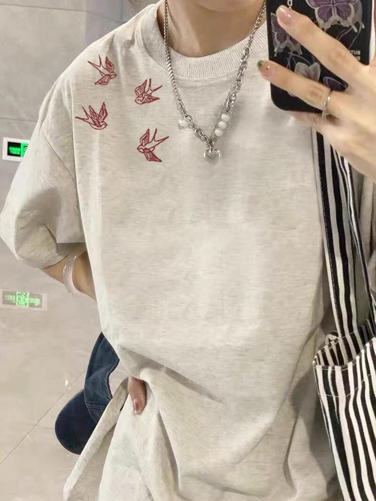 Women's Oversized Retro Print Cotton T-Shirt - Short Sleeve, Trendy Literary Design