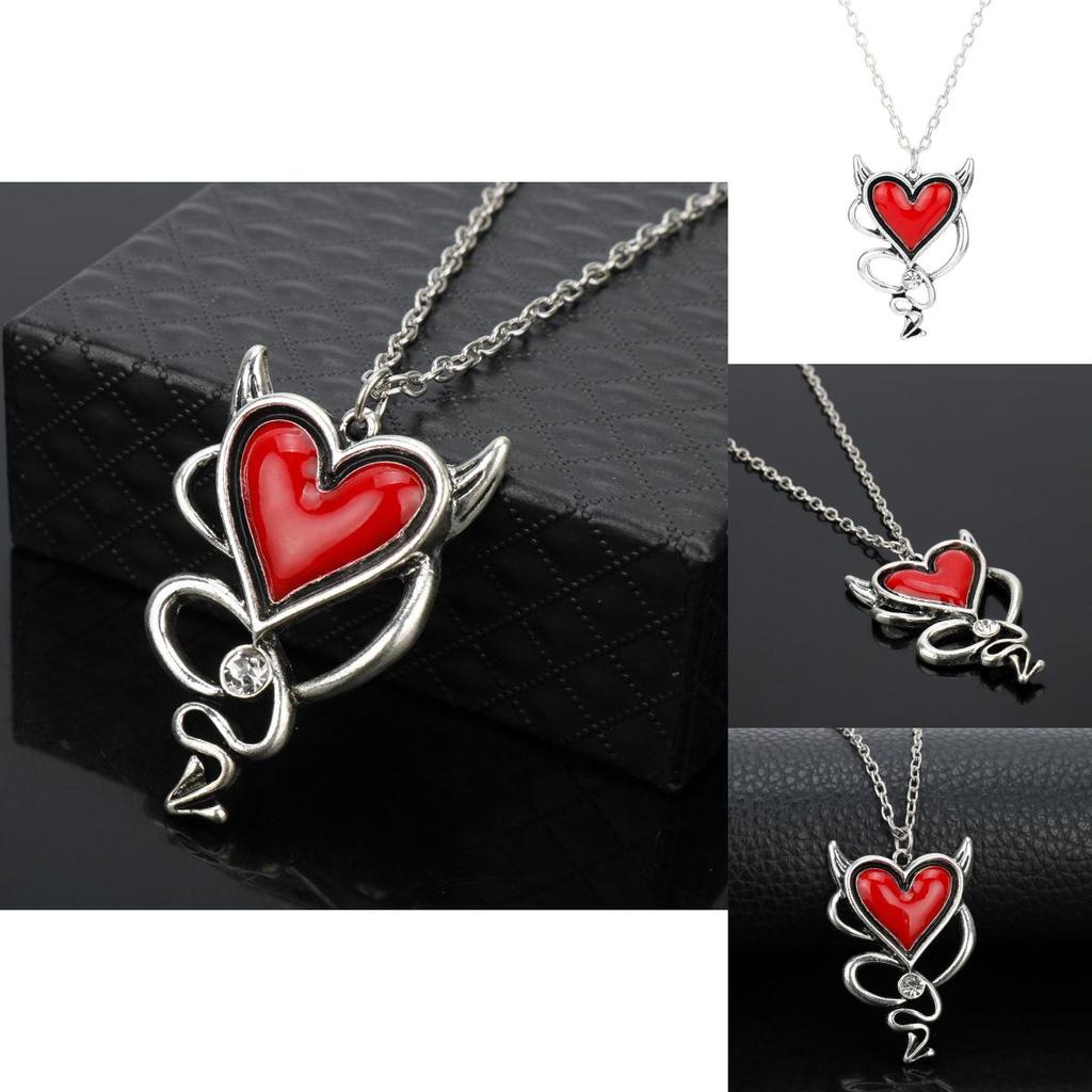Gothic Heart Pendant Necklace With Snake Chain Alloy Accessory For Men And Women