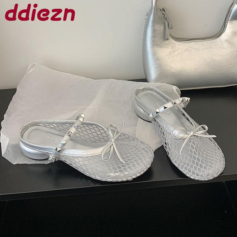 Мода Новинка 2025 Мода Заклепка Женские Балетки Мэри Джейн Обувь Бабочка-узел Женская Круглый Носок Обувь Слипоны Женские Балетки С Обувью