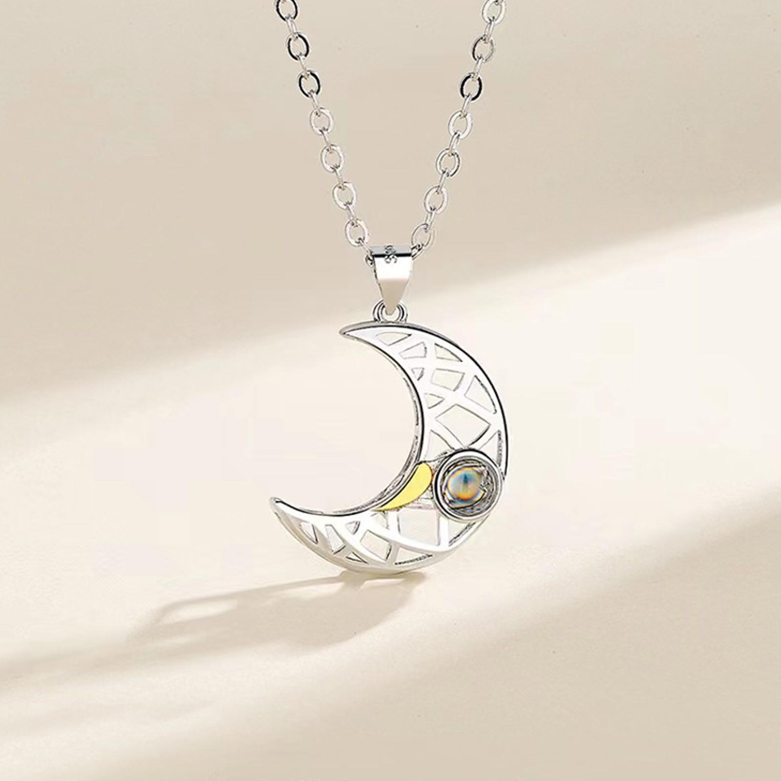 

Парное ожерелье с проекцией на заказ Пара мужское и женское Солнце, Луна и звезды Цепочка для ключиц Диаграмма Кастомизация One Size