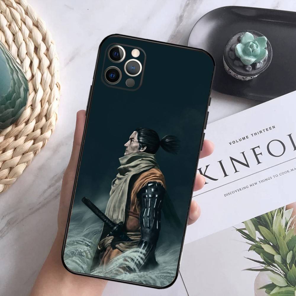 S-Sekiro Shadows Die Twice Phone Case For iPhone 16,15,14,13,12 Mini 11 Pro XR,X,XS,MAX 7,8 Plus Silicone Cover Soft Black